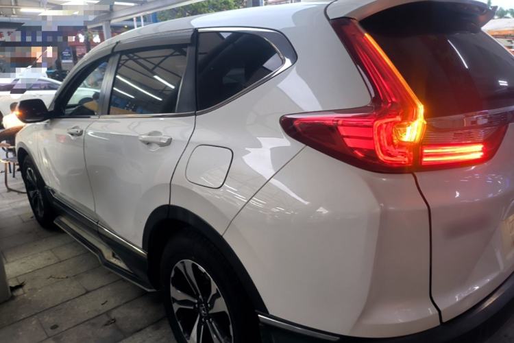 Used Honda CR-V 2017 240TURBO CVT Front-Wheel Drive Fashion Edition