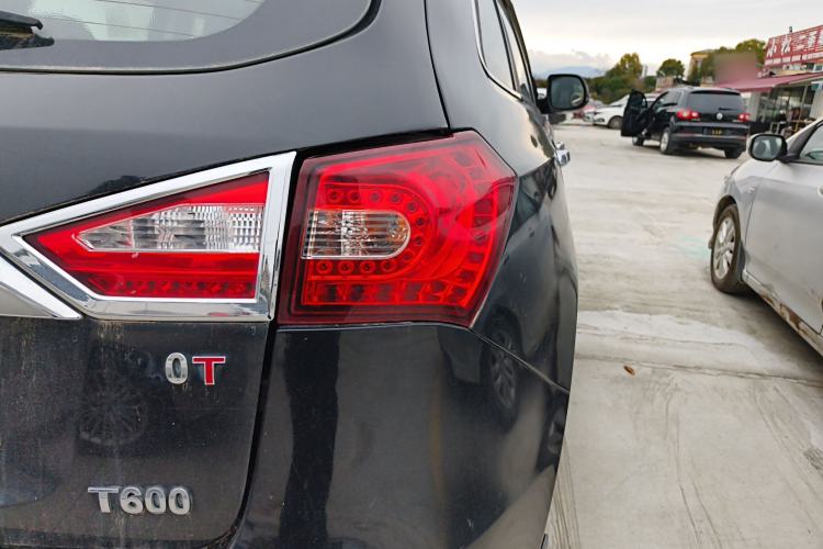 Used Zotye T600 2014 2.0T DCT Luxury Version