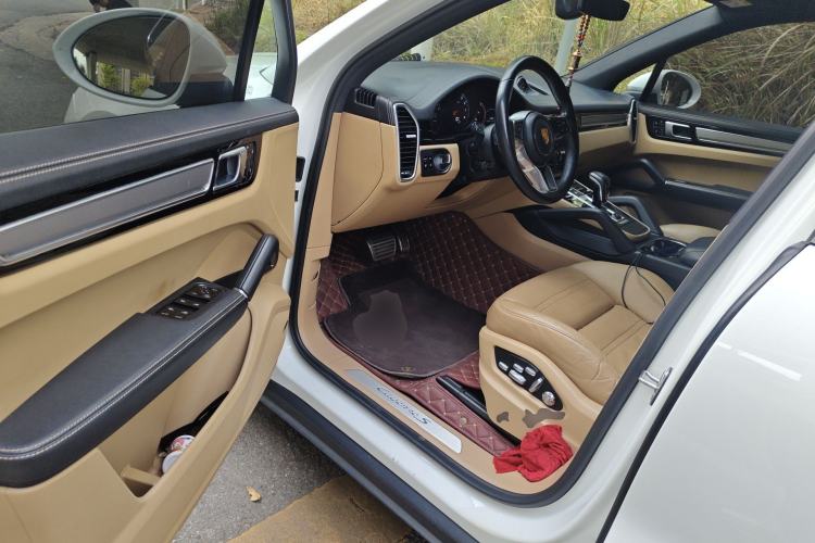 Used Porsche Cayenne 2018 Cayenne S 2.9T Driver Seat