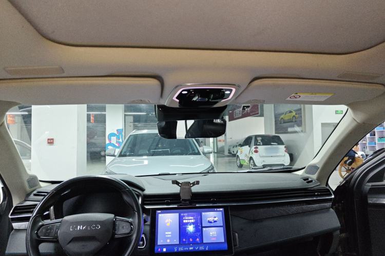 Used Lynk & Co 05 2020 2.0TD Two-Wheel Drive Shine Halo Headliner