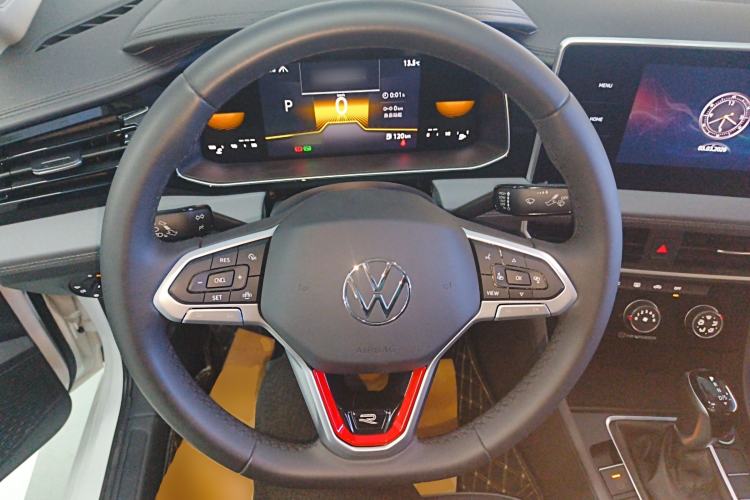 Used Volkswagen Sagitar 2024 300TSI DSG Flyover Edition
