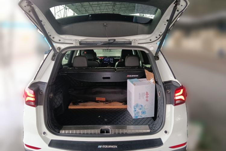 Used Chevrolet Equinox 2022 535T YuJie Edition Trunk