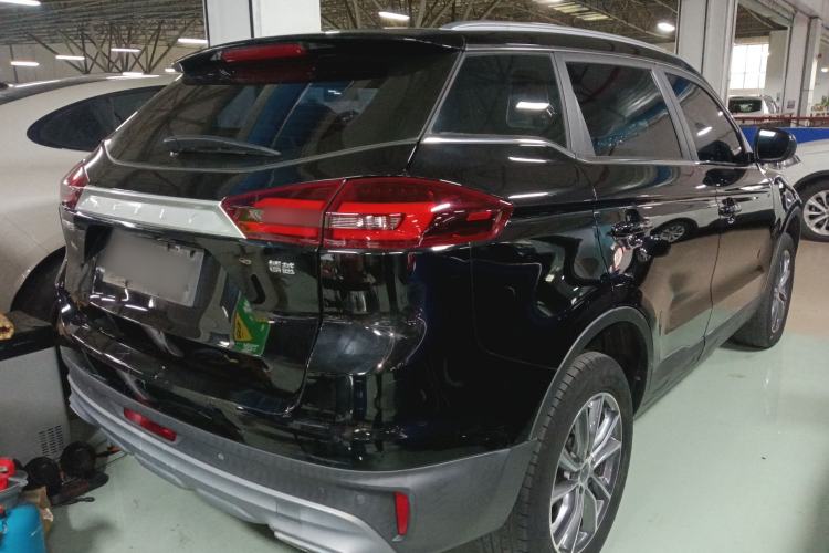 Used Geely Auto Emgrand X7 Sport 2021 Million Edition 1.8TD DCT Two-Wheel Drive Luxury Model
