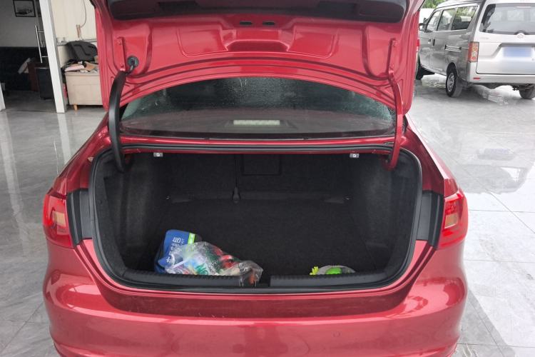 Used Volkswagen Sagitar 2014 Revised Version 1.6L Automatic Comfort Edition