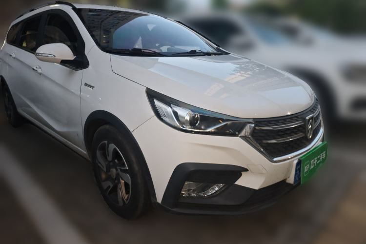 Used Baojun 310W 2018 1.5L Automatic Luxury Version China V