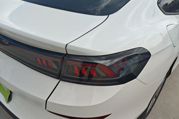 Used Volkswagen Lamando 2023 Lavida L 280TSI DSG Spicy Edition Right Rear Taillight