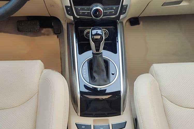 Used Zotye Domy X5 2017 Upgraded Model 1.5T CVT Landlord Edition
