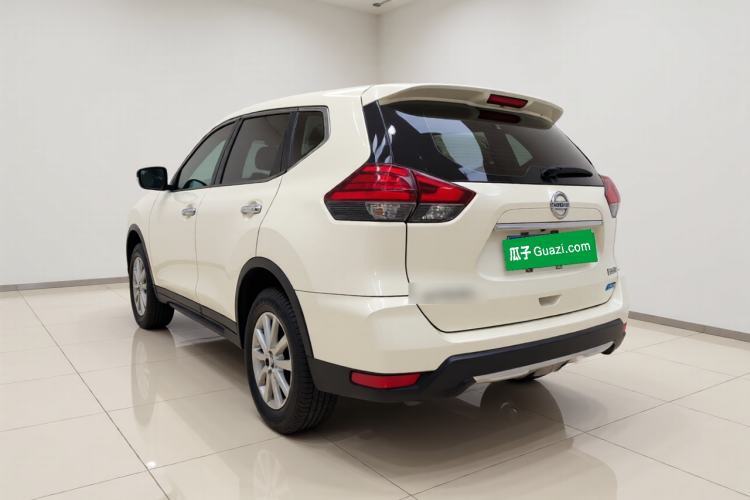 Used Nissan X-Trail 2017 2.0L CVT Comfort Edition 2WD Exterior 3