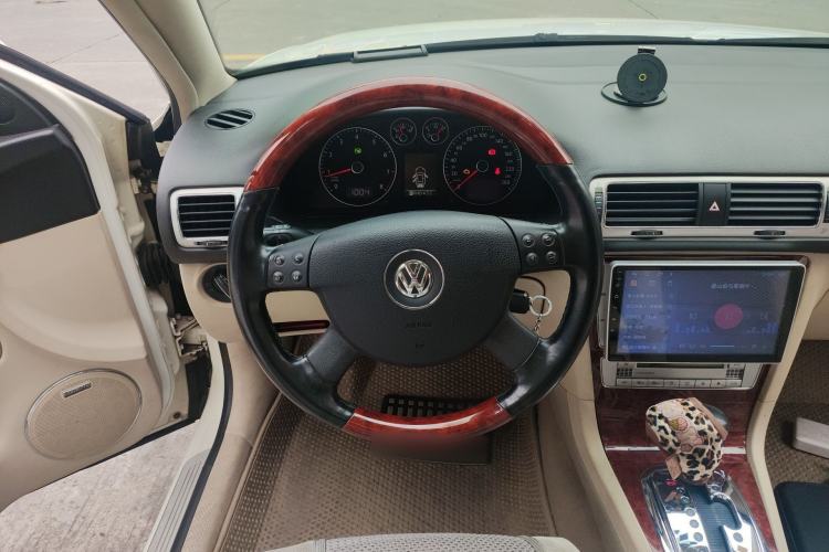 Used Volkswagen Passat 2011 1.8T Automatic Luxury Model