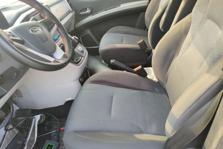 Used JAC Refine M4 2020 2.0 CTI Diesel Manual Jingrui Model China VI Standard
