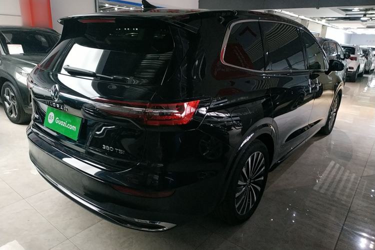 Used Volkswagen Viloran 2024 380TSI Premium Edition Exterior 5