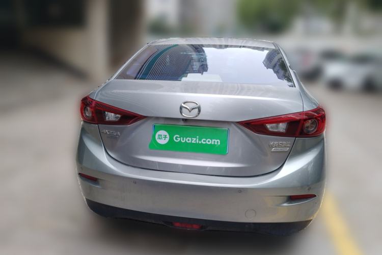 Used Mazda Mazda 3 Axela 2016 Sedan 1.5L Automatic Luxury Model