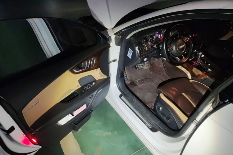 Used Audi A7 2014 50 TFSI quattro Comfort Model
