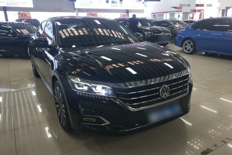 Used Volkswagen Passat 2019 330TSI Prestige Edition China V Standard Front Right 45 Deg