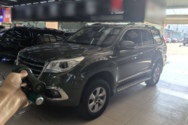 Used Haval H9 2016 2.0T Four-Wheel Drive Elite Version 7 Seats