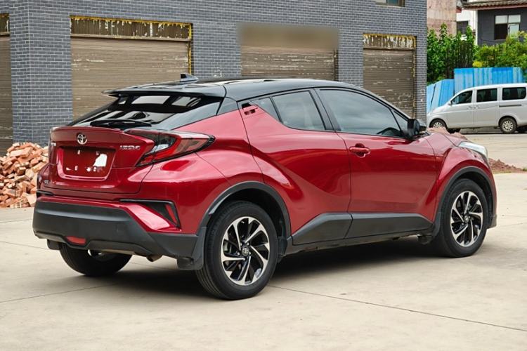 Used Toyota IZOA 2020 2.0L Yichi Version
