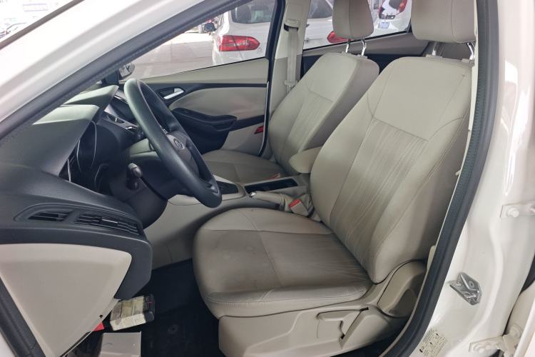 Used Ford Focus 2017 Sedan 1.6L Automatic Comfort Plus SmartDrive Edition
