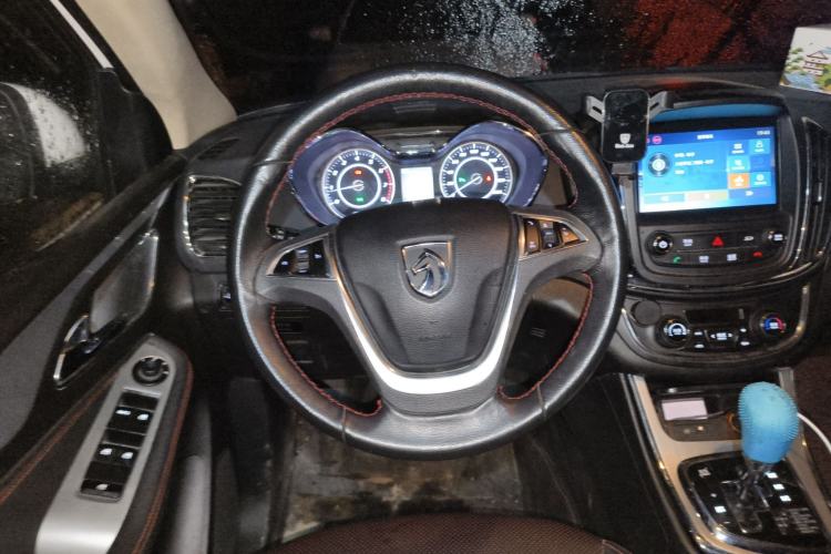 Used Baojun 560 2016 1.8L iAMT Luxury Model