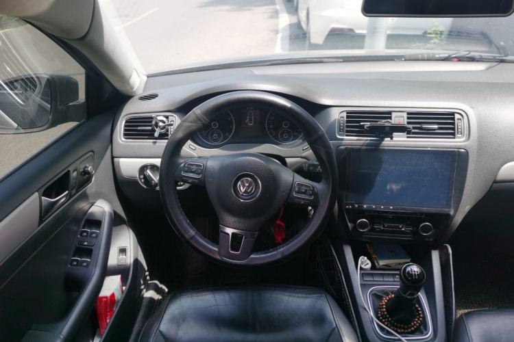 Used Volkswagen Sagitar 2012 1.4TSI Manual Luxury Model
