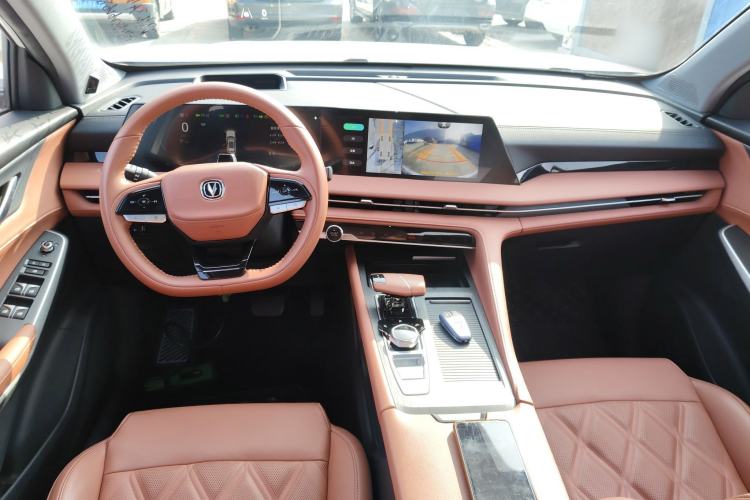 Used Changan CS75 PLUS 2023 3rd Generation 1.5T Automatic Pilot Model
