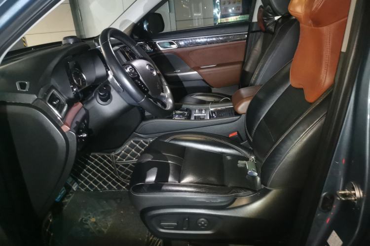 Used GAC Trumpchi GS8 2017 320T Two-Wheel Drive Luxury Smart Connectivity Version (7 Seats)