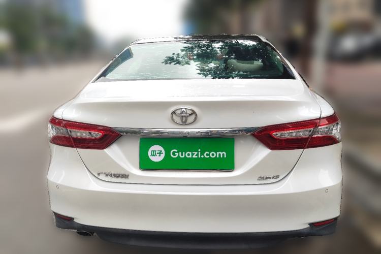 Used Toyota Camry 2019 2.5G Luxury Edition China VI Standard Rear