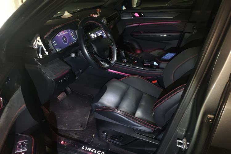 Used Lynk & Co 05 2020 2.0TD Four-Wheel Drive HypeHalo
