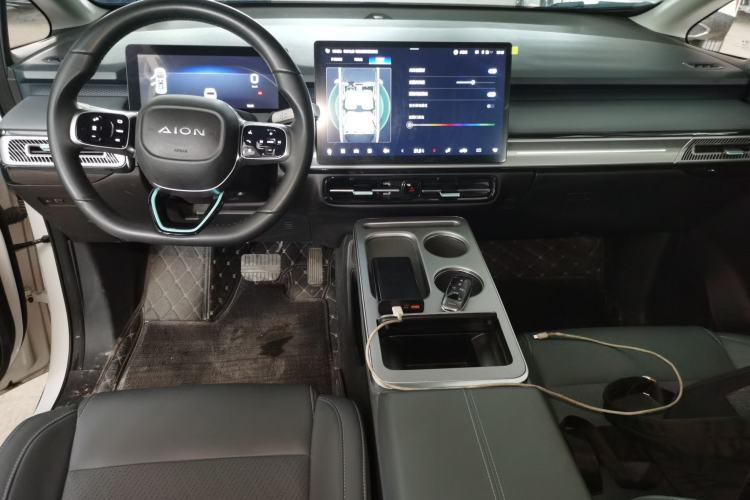 Used AION Y 2024 Plus 510 Intelligent Driving Version Center Console