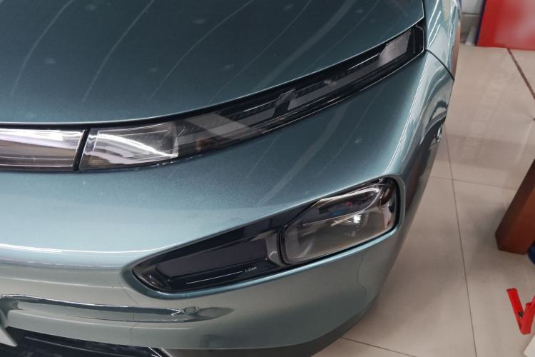 Used XPeng P7 2023 P7i 610 Pengyi Performance Edition
