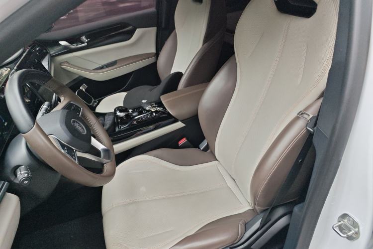 Used BYD Qin PLUS 2024 HONOR Edition DM-i 55KM Leading Model