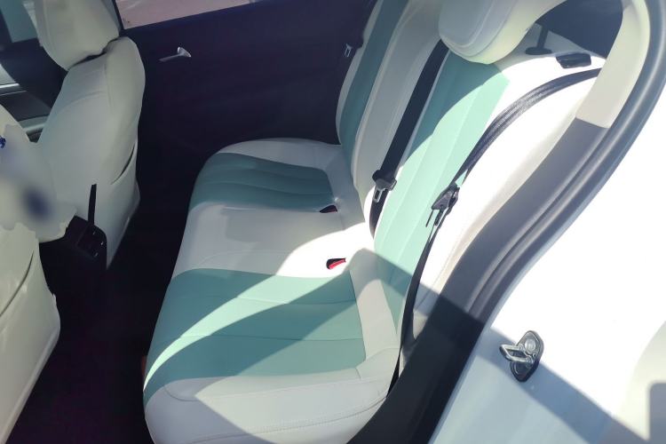 Used Peugeot 408 2022 1.6T Light-Chasing Edition Left Rear Seat