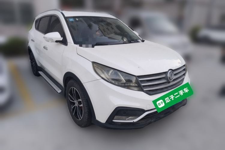 Used Dongfeng Fengon 580 2017 1.5T CVT Smart Style Model Front Right 45 Deg