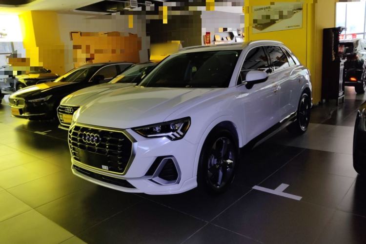 Used Audi Q3 2021 35 TFSI Fashion Dynamic Model