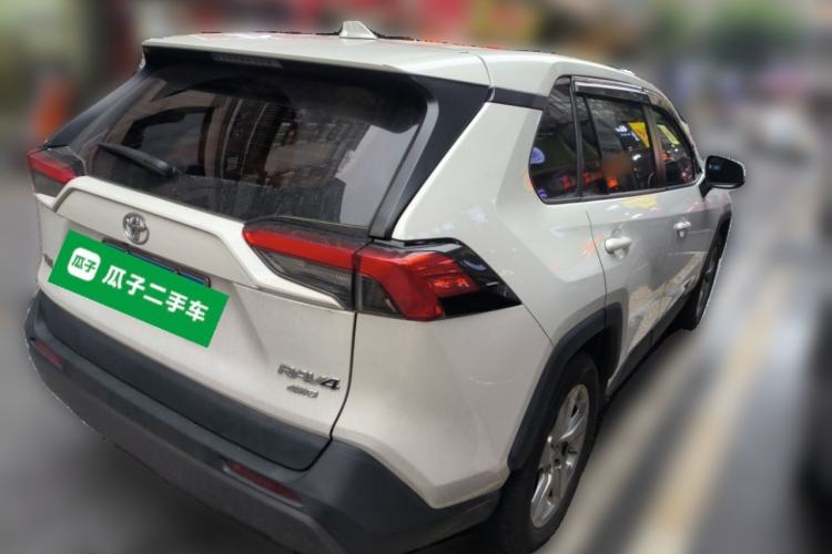 Used Toyota RAV4 2020 2.0L CVT 4x4 Trend Edition
