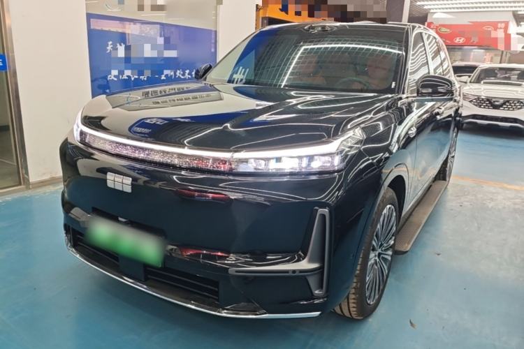 Used Geely Galaxy M9 2025 Model 210km Four-Wheel-Drive Leading Edition
