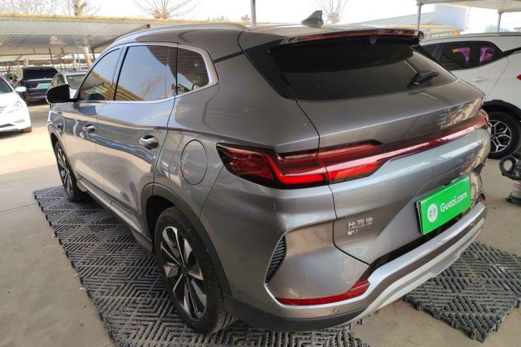 Used BYD Song PLUS New Energy 2025 EV Intelligent Driving Edition 520km Luxury Model Exterior 2