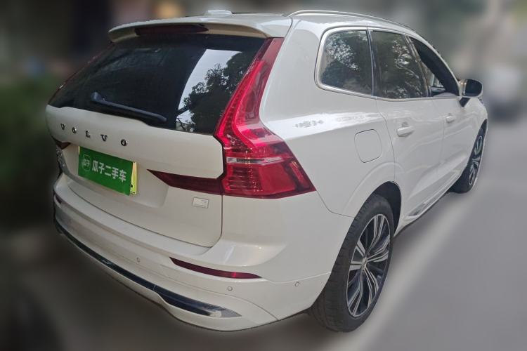 Used Volvo XC60 New Energy 2023 T8 Plug-in Hybrid Long-Range All-Wheel Drive Smart Luxury Edition Rear Right 45 Deg