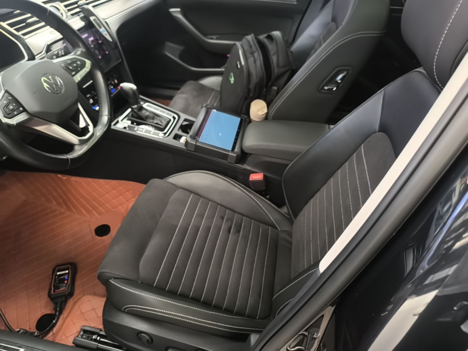 Interior delantero