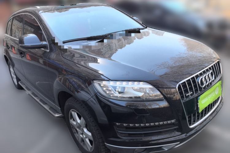 Used Audi Q7 2014 35 TFSI Ambition Edition Front Right 45 Deg