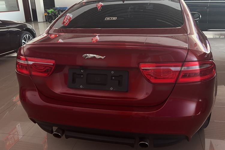 Used Jaguar XE 2017 2.0T 200 PS R-Sport
