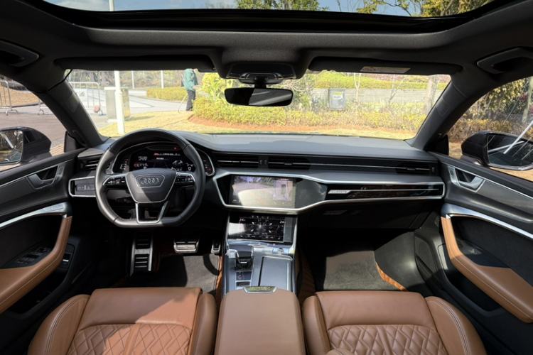 Used Audi A7L 2022 55 TFSI quattro S-line Edition One First Edition
