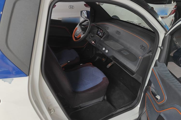 Used Baojun E100 2019 250KM Smart Drive Edition Right Front Seat