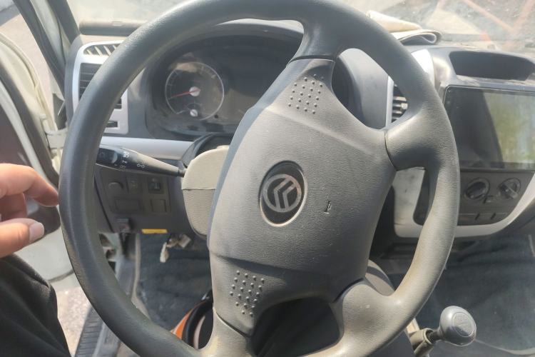 Used Golden Dragon Hiace 
