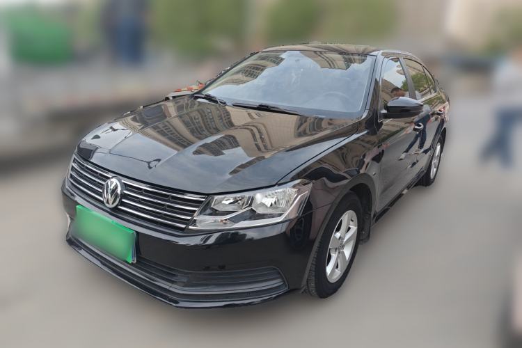 Used Volkswagen Lavida 2015 1.6L Manual Fashion Edition