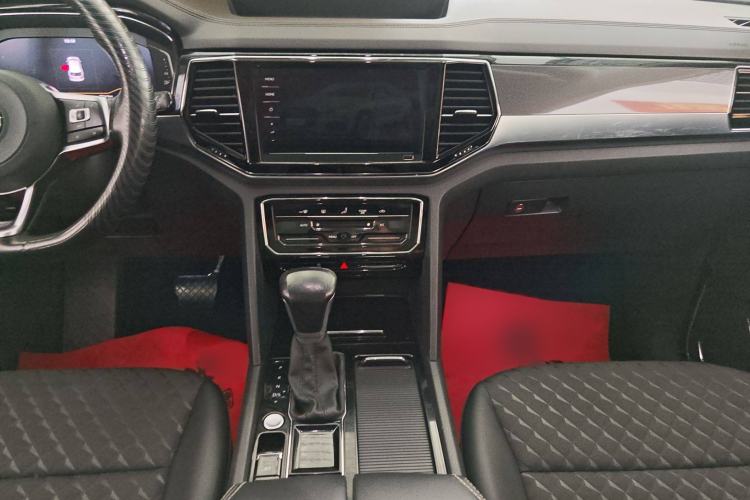 Used Volkswagen Teramont X 2020 Facelifted 330TSI Two-Wheel-Drive Luxury Edition
