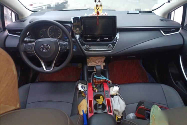 Used Toyota Corolla 2021 Dual-Motor 1.8L E-CVT Elite Edition Center Console