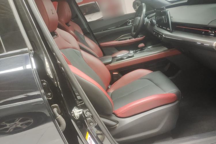 Used CHANGAN OSHAN Z6 2023 Blue Whale 1.5T DCT Smart Luxury Model