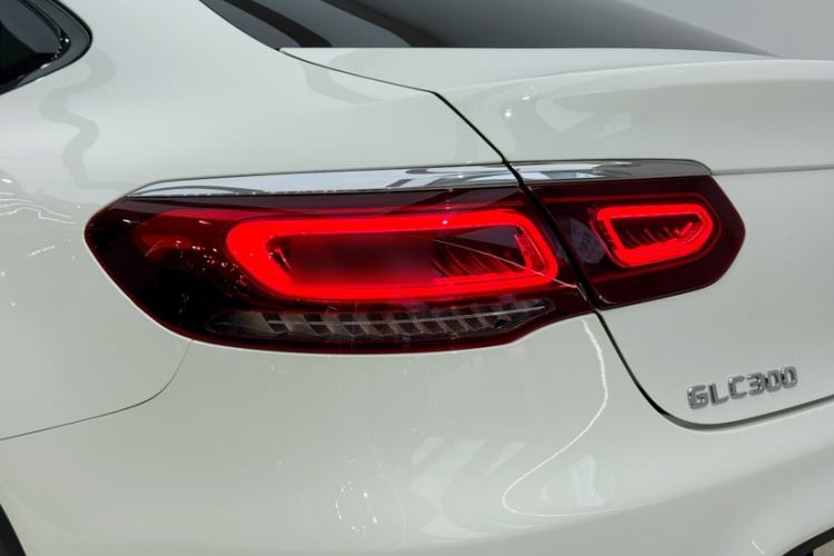 Used Mercedes-Benz GLC Coupe 2020 GLC 300 4MATIC Coupe SUV