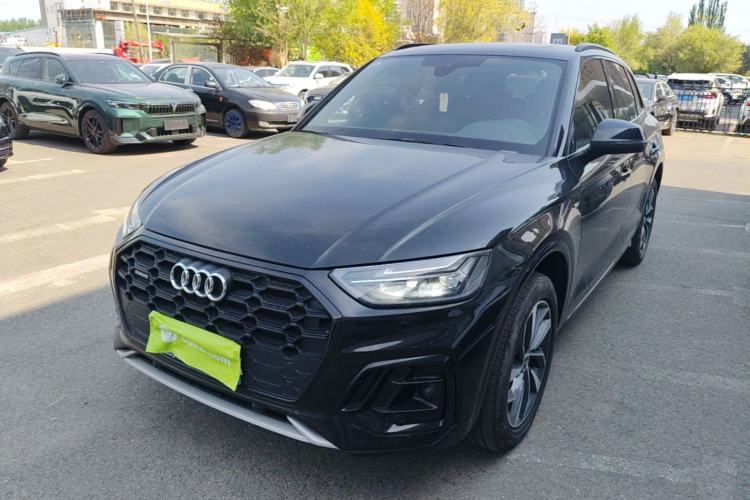 Used Audi Q5L 2023 40T Luxury Dynamic Model Guazi used car, China used car export, Used car for sale, Used  cars, Cheapest cars for sale