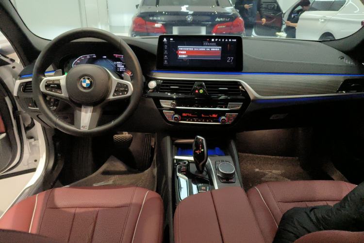 Used BMW 5 Series 2022 Restyled 530Li Leading Edition M Sport Package
